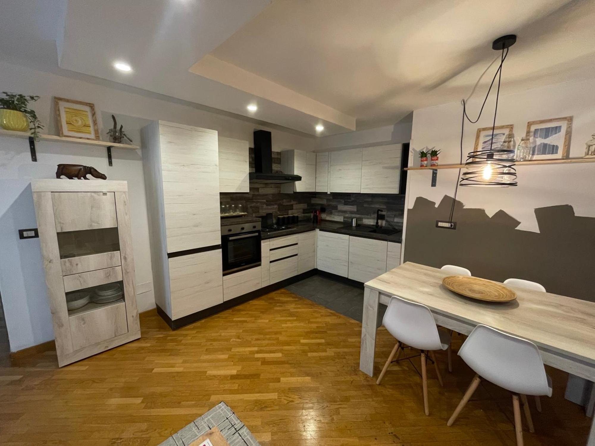 Cinqueterredoc Apartment La Spezia Luaran gambar