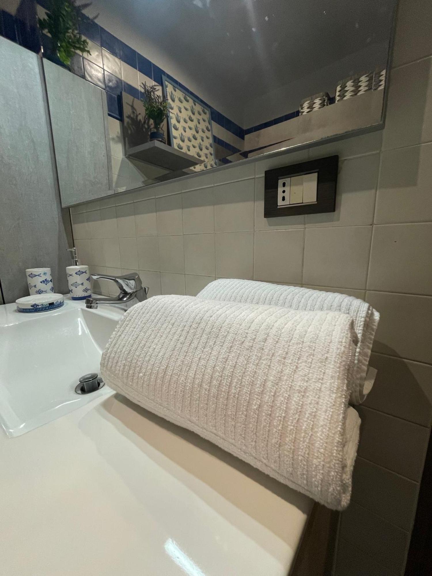 Cinqueterredoc Apartment La Spezia Luaran gambar